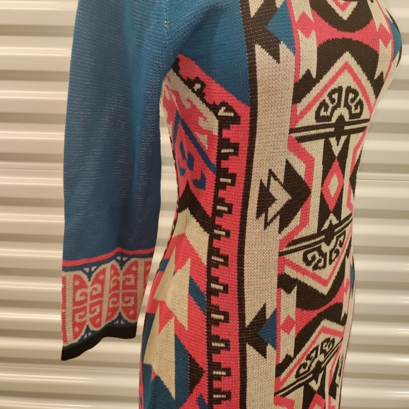 🆕Flying Tomato | Aztec Print Bodycon Sweater Dress Size Small Women's - Picture 8 of 16